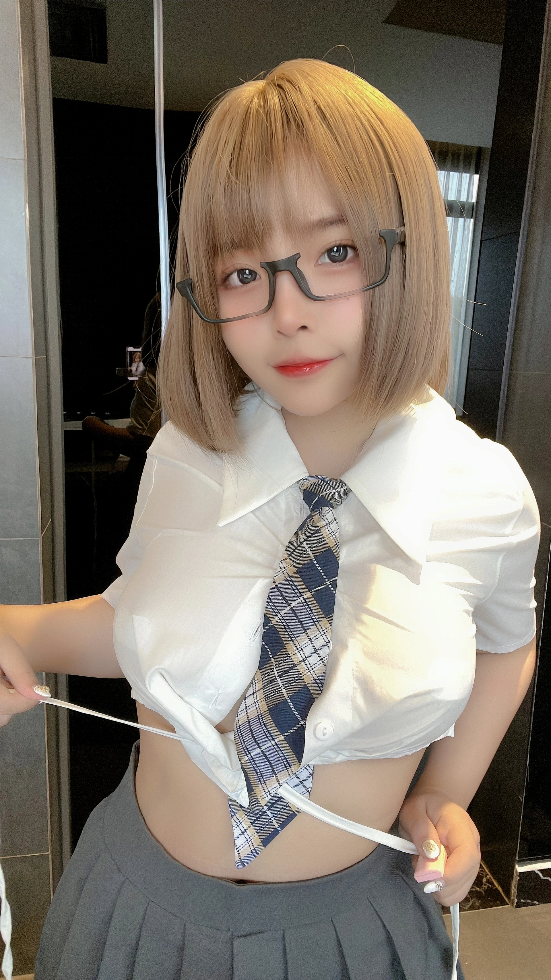 Sayo Momo – NO.022 Public WC After School 0